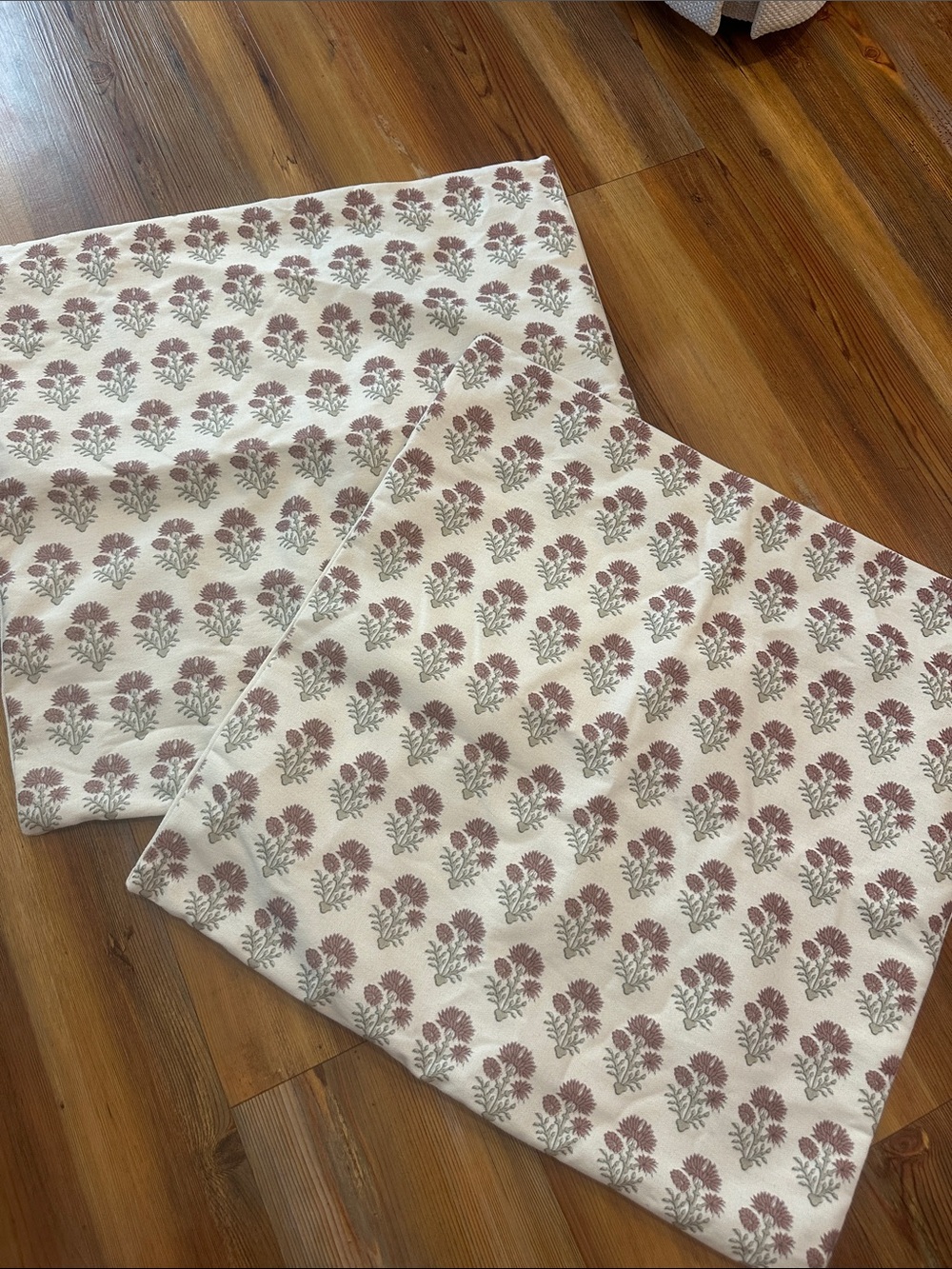 Printed Floral Pillow Shams in Dusty Rose and Cream 20X20